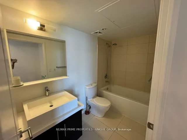 Additional image 8 of 1080 Bay St Unit 3001