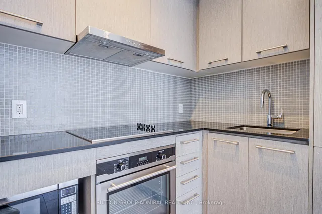 Additional image 8 of 87 Peter St Unit 1613