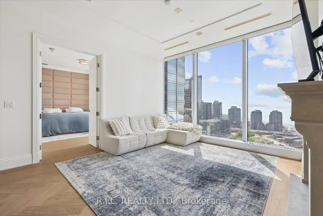 Additional image 5 of 183 Wellington St Unit 2505