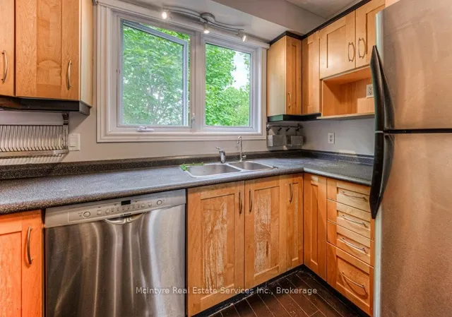 Additional image 19 of 28 Mansion St Unit 6