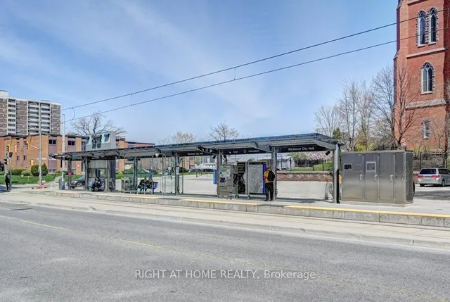 Additional image 28 of 85 Duke St Unit 1212