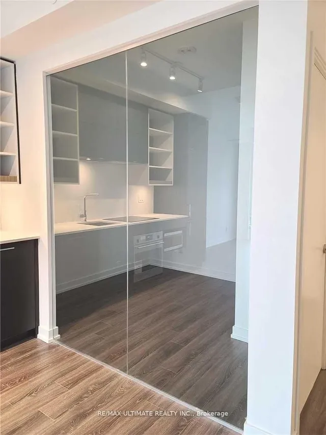 Additional image 10 of 20 Edward St Unit 2012