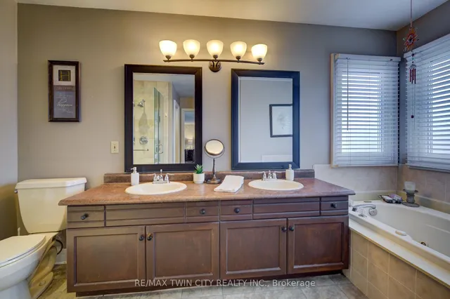 Additional image 33 of 25 Lynnvalley Cres