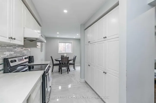 Additional image 14 of 39 Summerdale Cres