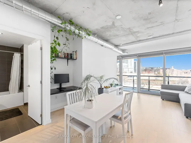 Additional image 5 of 170 Bayview Ave Unit 305