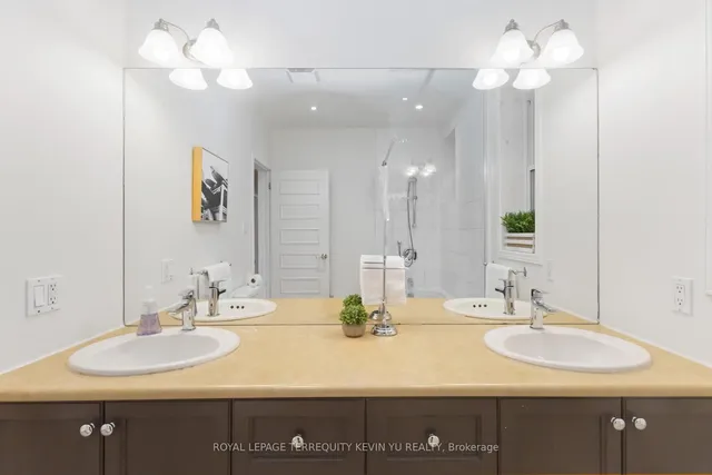 Additional image 22 of 23 Kenneth Ave