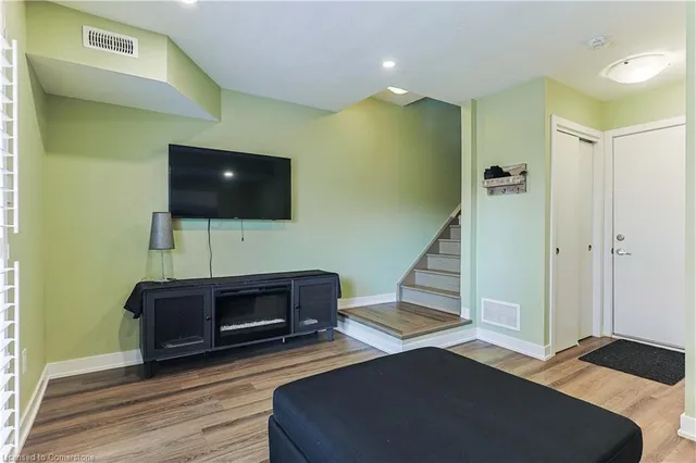 Additional image 32 of 21 Mulhollard Lane