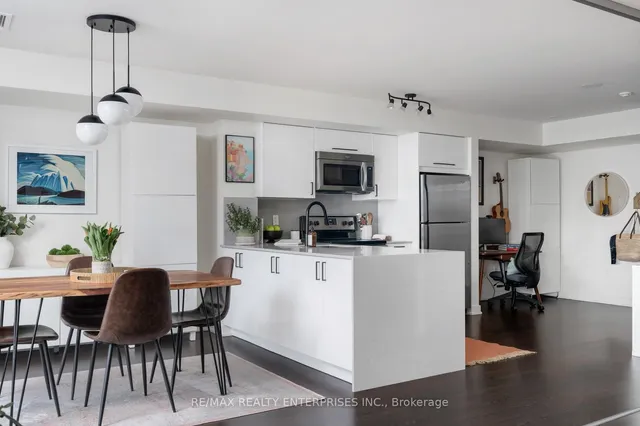 Additional image 9 of 78 Tecumseth St Unit 904