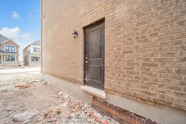 Additional image 34 of 1536 Buttercup Crt