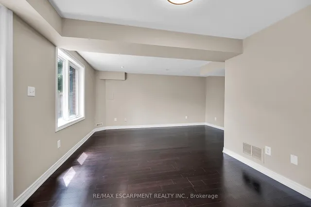 Additional image 42 of 4 Myers Lane