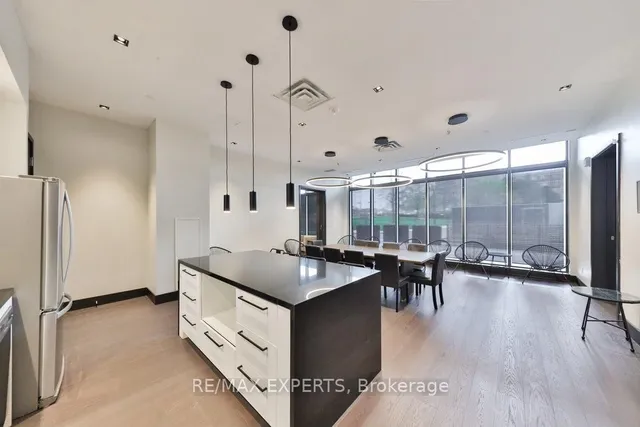 Additional image 24 of 1461 Lawrence Ave Unit 802