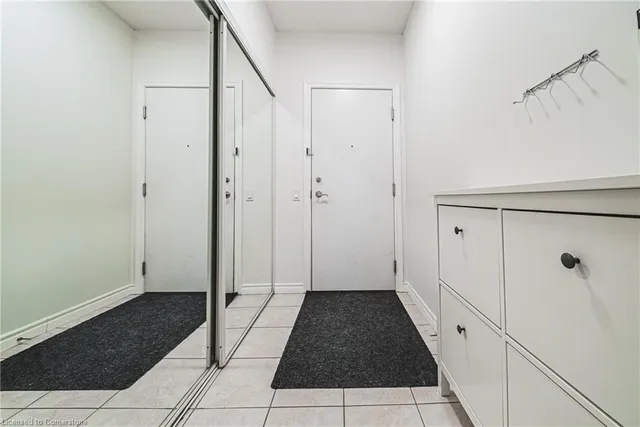 Additional image 6 of 5229 Dundas St Unit 1811