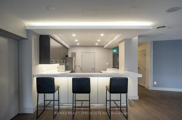 Additional image 39 of 4235 Sherwoodtowne Blvd Unit 406