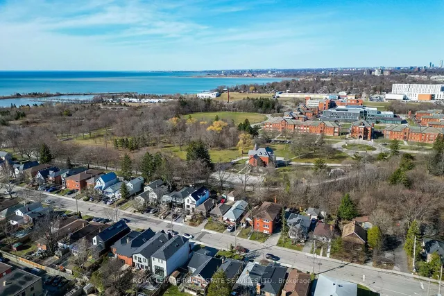 Additional image 48 of 48 Thirteenth St