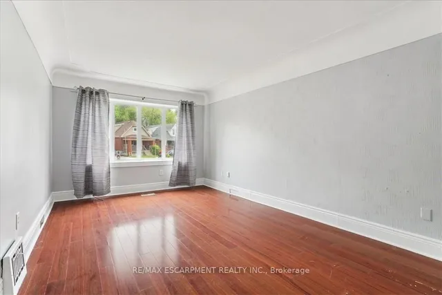 Additional image 6 of 1160 King St