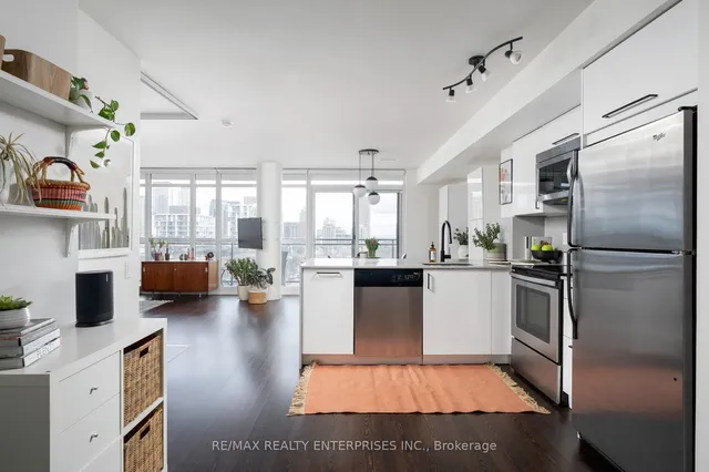 Additional image 6 of 78 Tecumseth St Unit 904