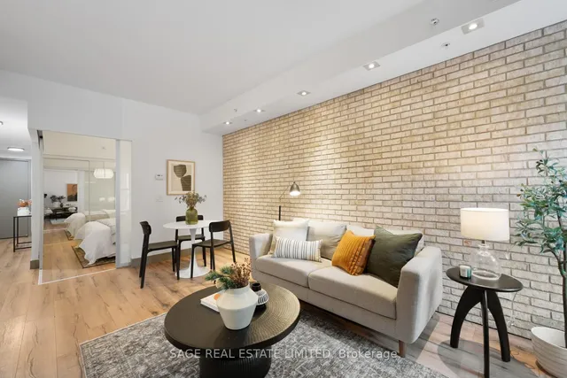 Additional image 4 of 39 Sherbourne St Unit 204