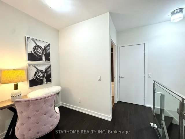 Additional image 24 of 1030 King St Unit 119