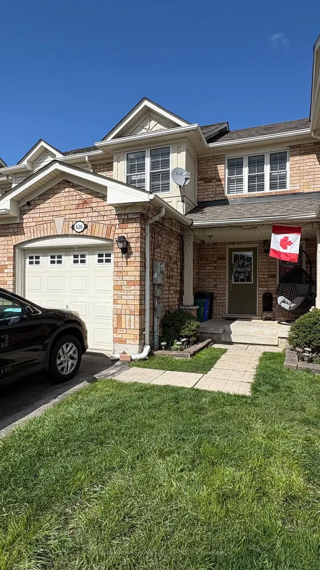 626 Hamilton Cres