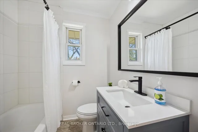 Additional image 20 of 237 Chine Dr