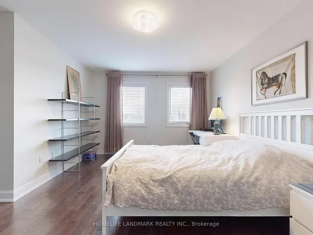 Additional image 15 of 813 Banks Cres