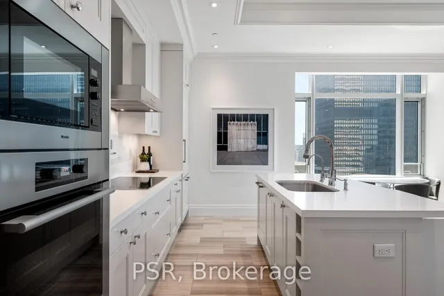 Additional image 18 of 311 Bay St Unit 3605