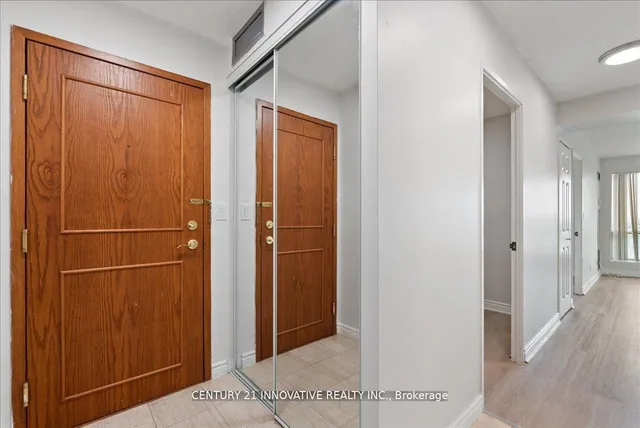 Additional image 7 of 18 Lee Centre Dr Unit 1013