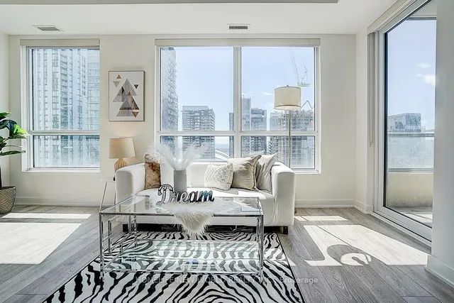 Additional image 19 of 108 PETER St Unit 3706