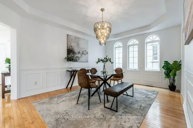 Additional image 12 of 8 Hackney Crt