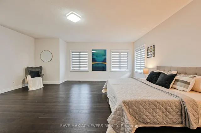 Additional image 18 of 7 Seacliff Cres