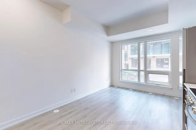 Additional image 6 of 871 Sheppard Ave Unit 42