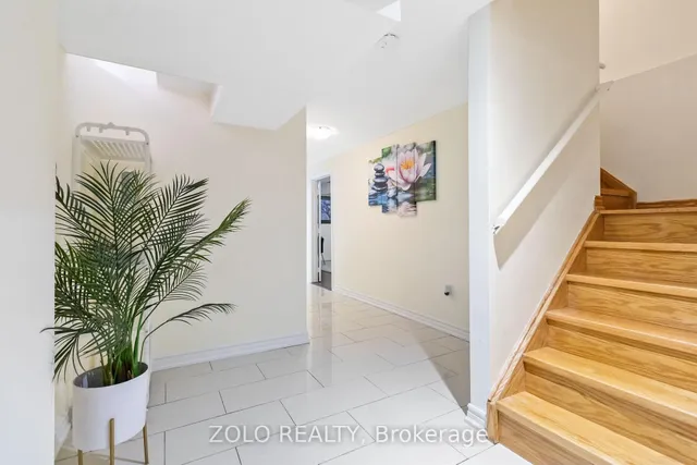 Additional image 25 of 846 Luxton Dr