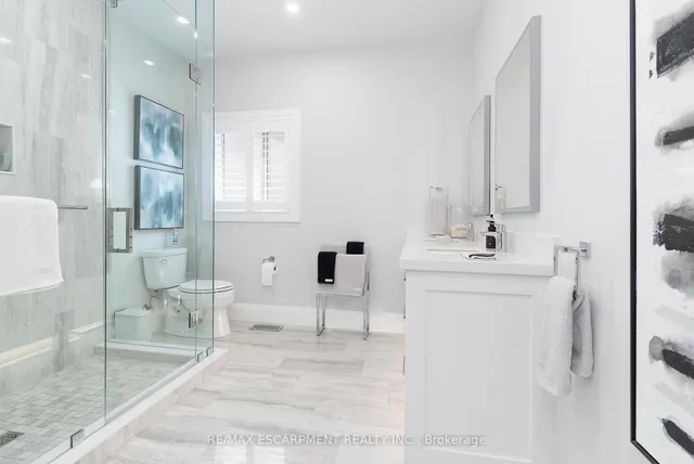 Additional image 21 of 152 Moore Cres