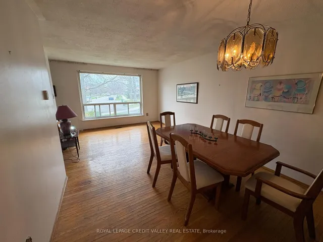 Additional image 15 of 35 Elmvale Cres