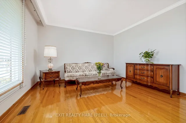 Additional image 13 of 7 Meadowland Gate