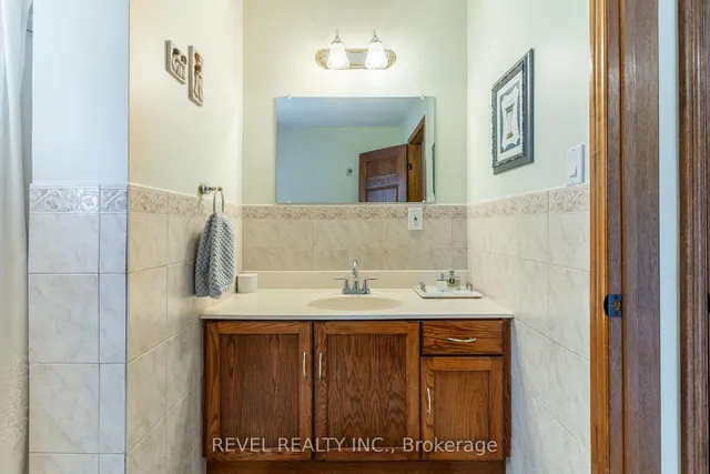 Additional image 21 of 112 Henley Dr