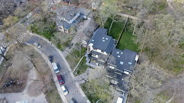 Additional image 49 of 138 Balsam Ave