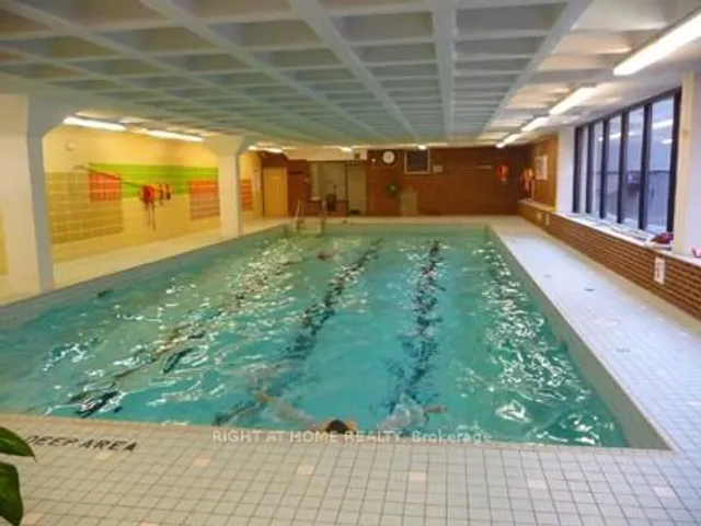 Additional image 4 of 40 Homewood Ave Unit 908