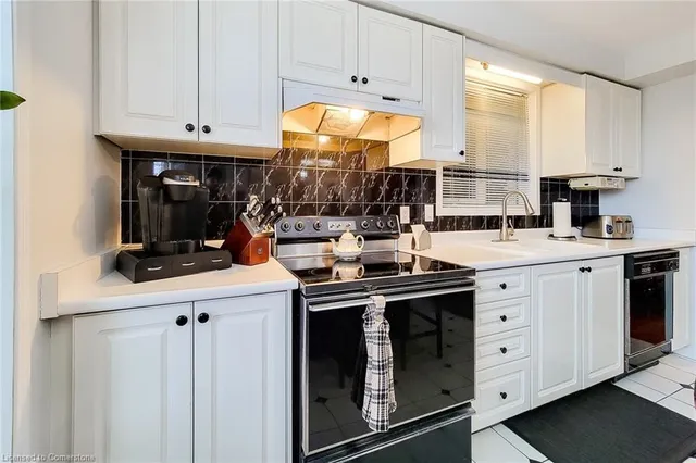 Additional image 15 of 251 Alderlea Ave