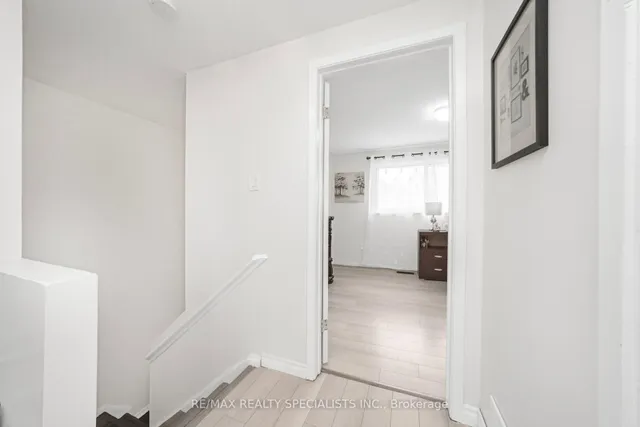 Additional image 20 of 144 Fleetwood Cres