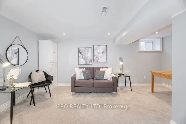 Additional image 26 of 62 McCaul St