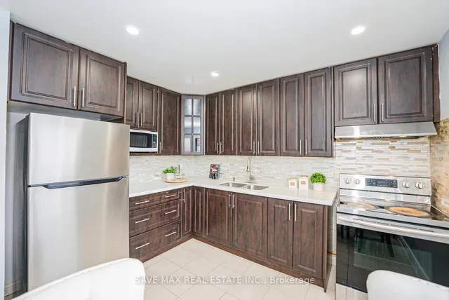 Additional image 17 of 282 Fleetwood Cres