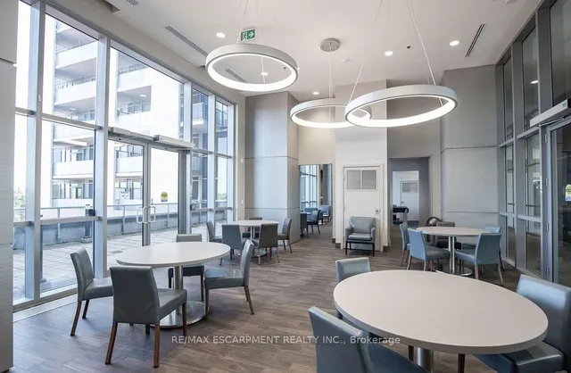 Additional image 23 of 2093 Fairview St Unit 1504