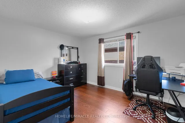 Additional image 27 of 18 Hartwell Gate