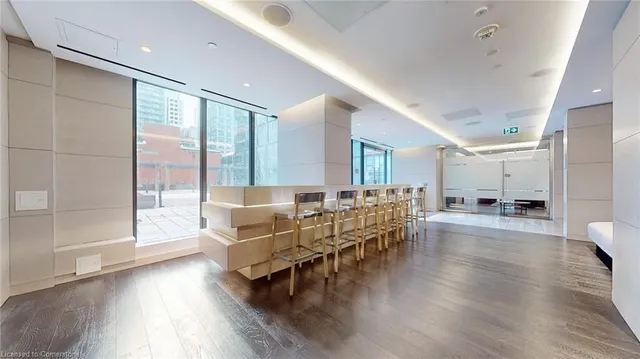 Additional image 21 of 125 Blue Jays Way Unit 2907