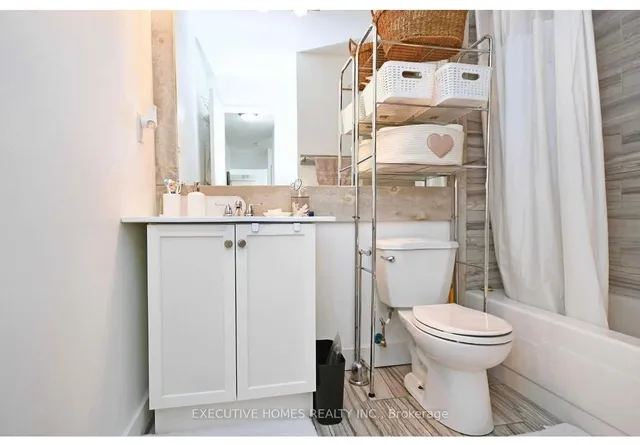 Additional image 7 of 3555 Derry Rd Unit 801