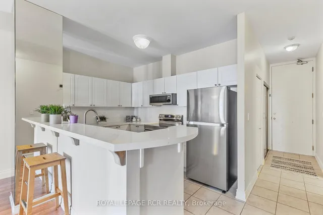 Additional image 12 of 10 Gateway Blvd Unit 521