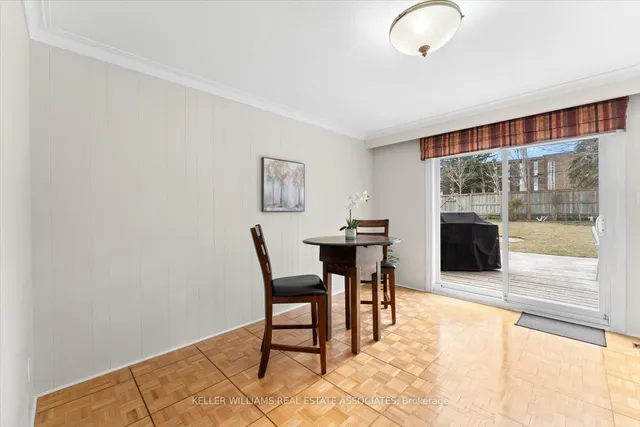 Additional image 20 of 982 Streamway Cres