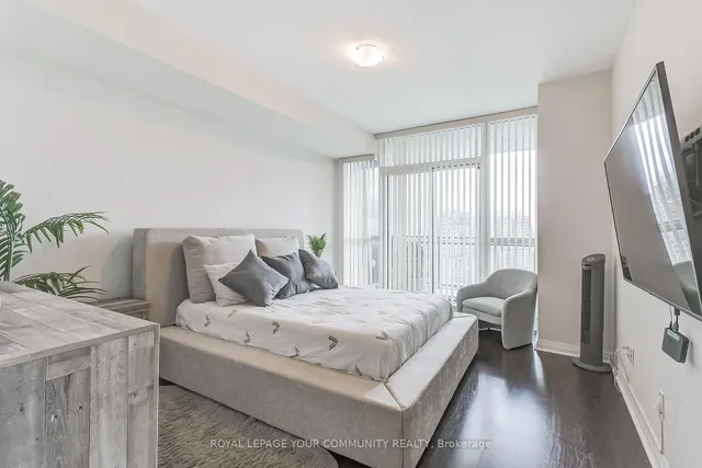 Additional image 28 of 75 Eglinton Ave Unit 2702