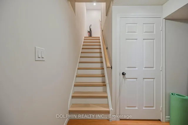 Additional image 32 of 907 Tambourine Terr